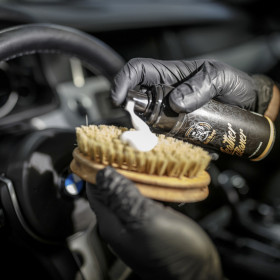 BadBoys Leather Cleaner - Čistič kože 1L_thumb11