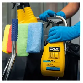 Čistiace prostriedky do kúpeľne