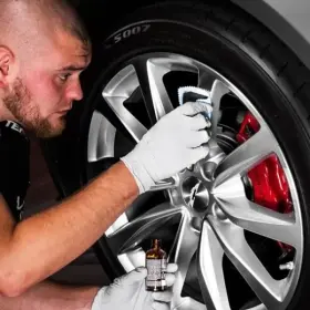 Doplnky pre disky a pneumatiky