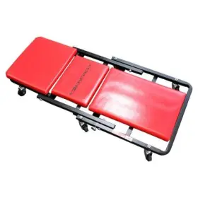 Vybavenie dielne servisu