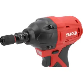 Rázové uťahovačky AKU