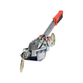 Vybavenie dielne servisu