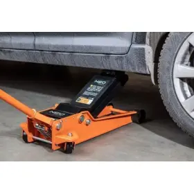 Vybavenie dielne servisu