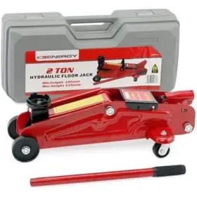 Žeriavy a zdviháky